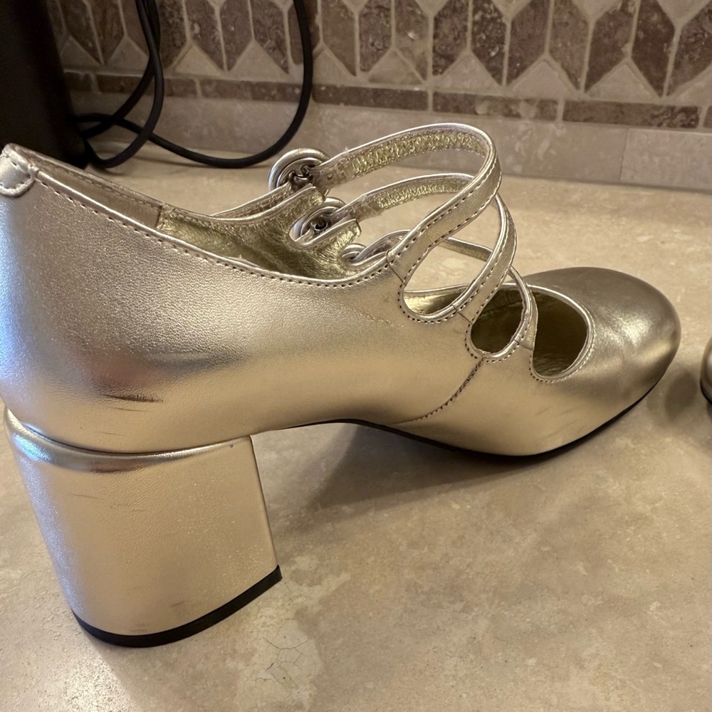 Jeffrey Campbell 💥 Metallic Gold Mary Jane Heels - Picture 9 of 11
